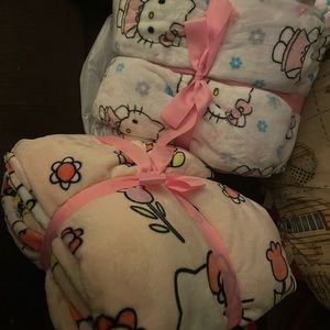 Hello Kitty Spring Blankets Full/Queen